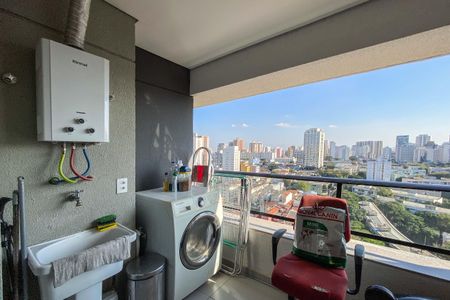 Apartamento à venda com 38m², 1 quarto e 1 vaga Apartamento à venda com 38m², 1 quarto e 1 vagaVaranda