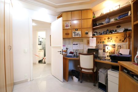 Apartamento para alugar com 126m², 3 quartos e 2 vagasQuarto 2