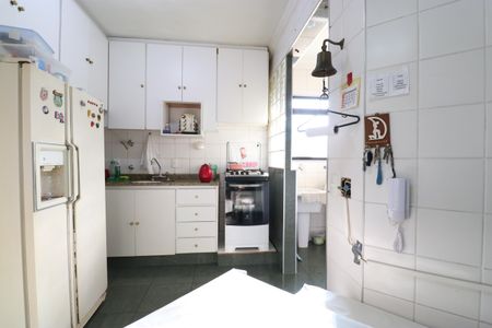 Apartamento para alugar com 126m², 3 quartos e 2 vagasCozinha e Área de Serviço