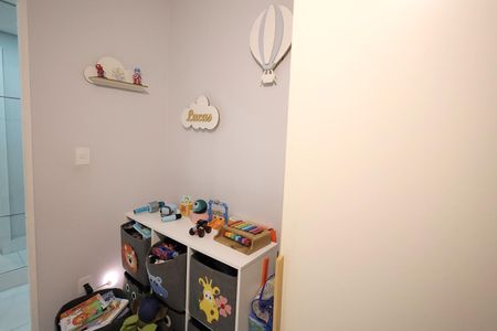 Apartamento à venda com 114m², 2 quartos e 2 vagasQuarto 