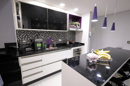 Apartamento à venda com 114m², 2 quartos e 2 vagasCozinha