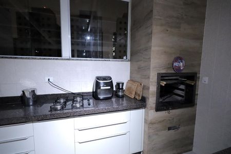 Apartamento à venda com 114m², 2 quartos e 2 vagasChurrasqueira