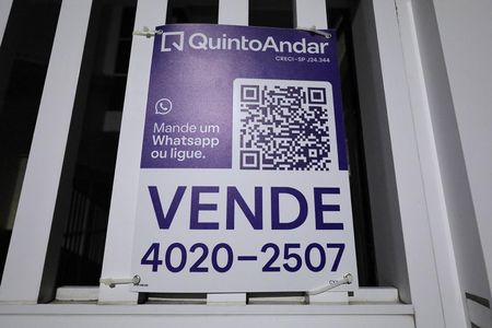 Apartamento à venda com 114m², 2 quartos e 2 vagasPlaca instalada