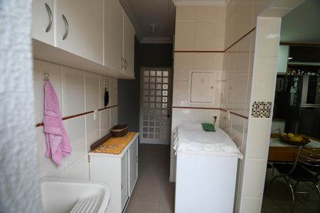 Casa à venda com 260m², 3 quartos e 4 vagasÁrea de Serviço