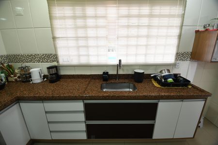 Casa à venda com 260m², 3 quartos e 4 vagasCozinha