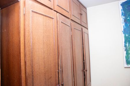 Casa à venda com 360m², 4 quartos e 4 vagasSuíte 2