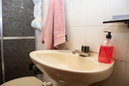 Casa à venda com 360m², 4 quartos e 4 vagasBanheiro Social