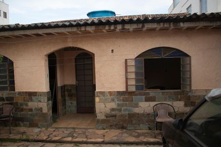 Casa à venda com 360m², 4 quartos e 4 vagasÁrea comum