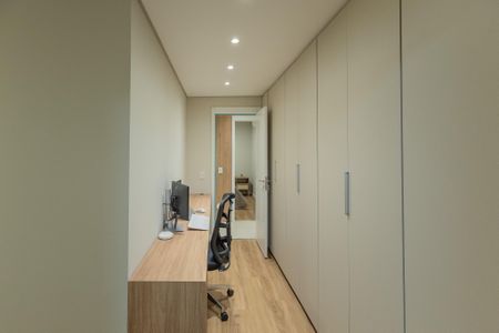 Apartamento à venda com 136m², 3 quartos e 2 vagasQuarto 3 Suíte