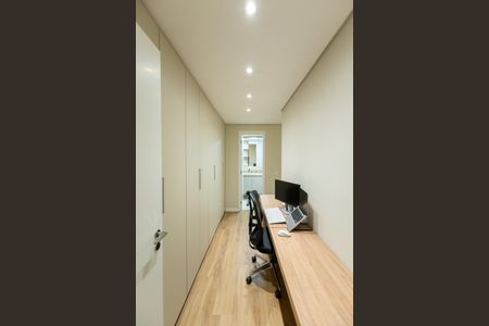 Apartamento à venda com 136m², 3 quartos e 2 vagasQuarto 3 Suíte