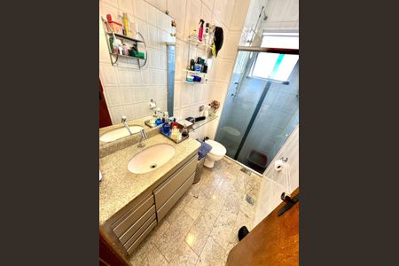Apartamento à venda com 148m², 4 quartos e 2 vagasBanheiro