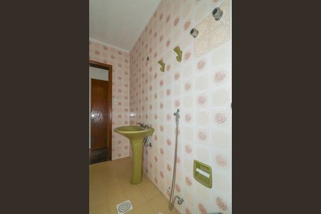 Apartamento à venda com 95m², 2 quartos e 2 vagasBanheiro da Suíte