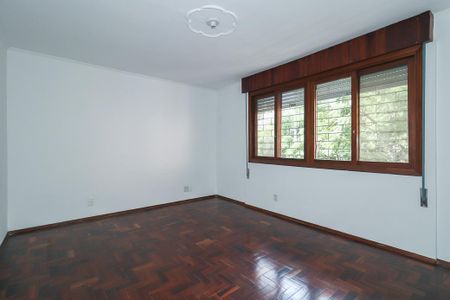 Apartamento à venda com 95m², 2 quartos e 2 vagasSuíte