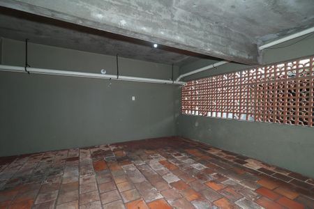 Apartamento à venda com 95m², 2 quartos e 2 vagasGaragem