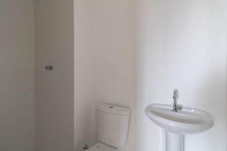 Apartamento à venda com 32m², 2 quartos e sem vaga Apartamento à venda com 32m², 2 quartos e sem vagaBanheiro