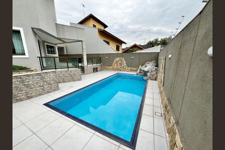 Casa à venda com 465m², 4 quartos e 7 vagasPiscina
