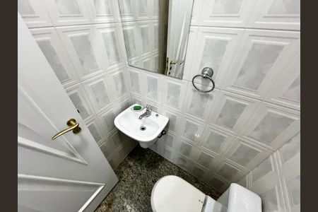 Casa à venda com 465m², 4 quartos e 7 vagasBanheiro