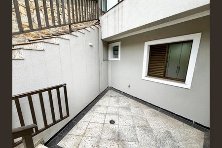 Casa à venda com 465m², 4 quartos e 7 vagasÁrea externa