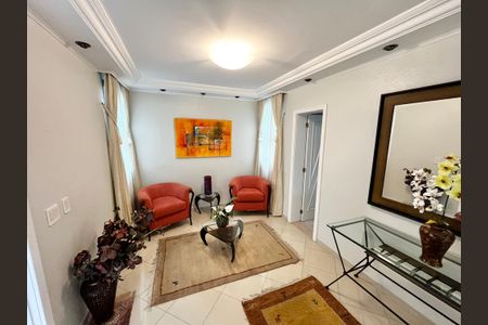 Casa à venda com 465m², 4 quartos e 7 vagasSala da Entrada