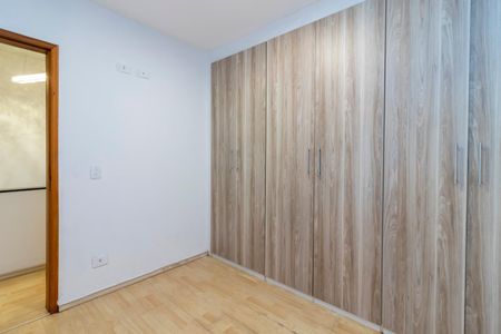 Casa à venda com 167m², 4 quartos e 4 vagas Casa à venda com 167m², 4 quartos e 4 vagasQuarto 1