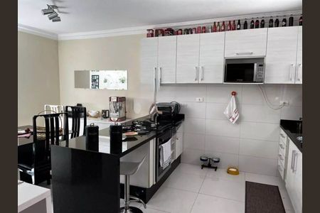 Casa à venda com 250m², 3 quartos e 4 vagas