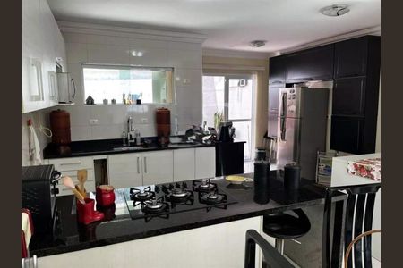 Casa à venda com 250m², 3 quartos e 4 vagas