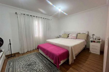 Casa à venda com 250m², 3 quartos e 4 vagas