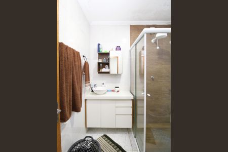 Casa à venda com 140m², 2 quartos e 2 vagasBanheiro da Suíte