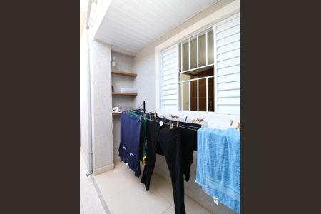 Casa à venda com 140m², 2 quartos e 2 vagasÁrea de Serviço