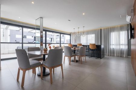 Studio à venda com 28m², 1 quarto e sem vaga Studio à venda com 28m², 1 quarto e sem vagaÁrea Comum - Salão de Festas