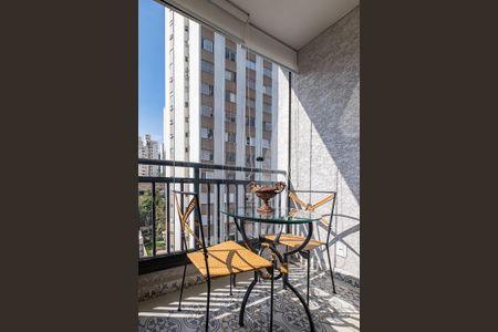 Studio à venda com 28m², 1 quarto e sem vaga Studio à venda com 28m², 1 quarto e sem vagaStudio - Varanda