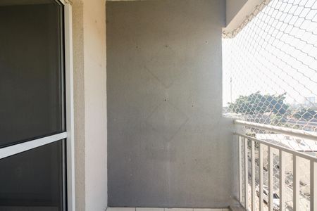 Apartamento à venda com 68m², 3 quartos e 1 vaga Apartamento à venda com 68m², 3 quartos e 1 vagaVaranda