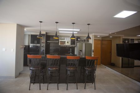 Apartamento à venda com 171m², 3 quartos e 2 vagasCozinha