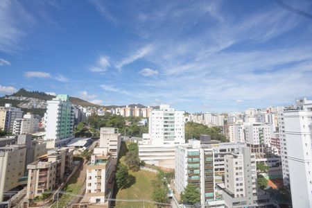 Apartamento à venda com 171m², 3 quartos e 2 vagasCobertura