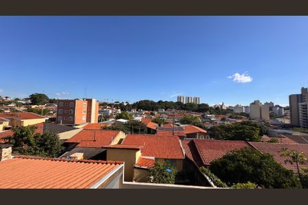 Casa à venda com 320m², 5 quartos e 3 vagas Casa à venda com 320m², 5 quartos e 3 vagasVista da Varanda do Quarto 3