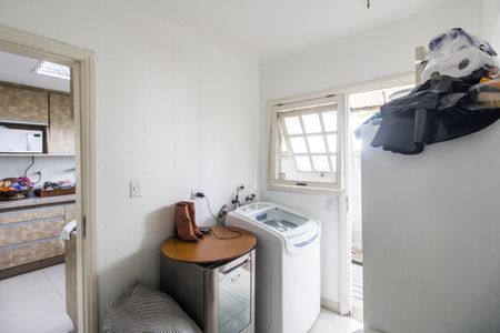 Apartamento à venda com 390m², 4 quartos e 6 vagas Apartamento à venda com 390m², 4 quartos e 6 vagasÁrea de Serviço