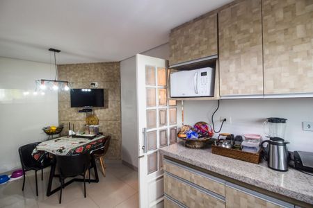 Apartamento à venda com 390m², 4 quartos e 6 vagas Apartamento à venda com 390m², 4 quartos e 6 vagasCozinha