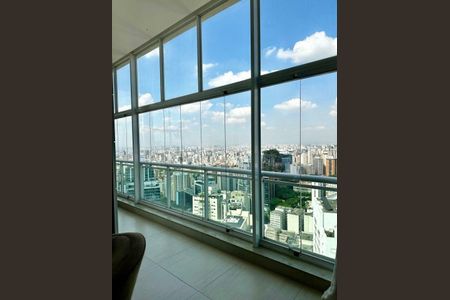 Studio à venda com 120m², 1 quarto e 2 vagas