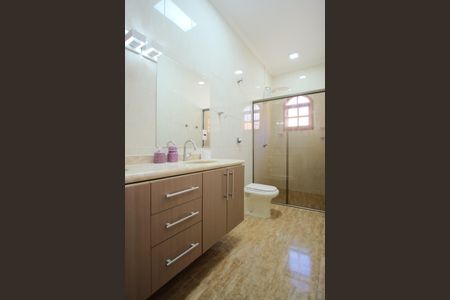 Casa à venda com 150m², 3 quartos e 2 vagasBanheiro Social