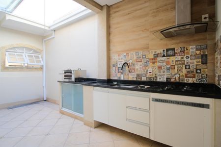 Casa à venda com 150m², 3 quartos e 2 vagasEspaço Gourmet