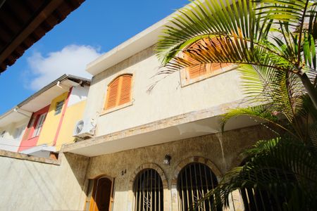 Casa à venda com 150m², 3 quartos e 2 vagasGaragem