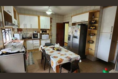 Apartamento à venda com 120m², 2 quartos e 2 vagas