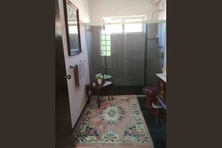 Casa à venda com 260m², 3 quartos e 5 vagas
