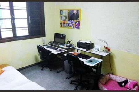 Casa à venda com 260m², 3 quartos e 5 vagas