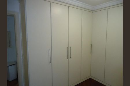 Apartamento à venda com 246m², 4 quartos e 3 vagas