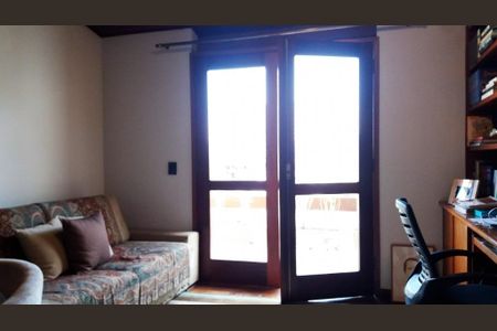 Casa à venda com 292m², 4 quartos e 4 vagas