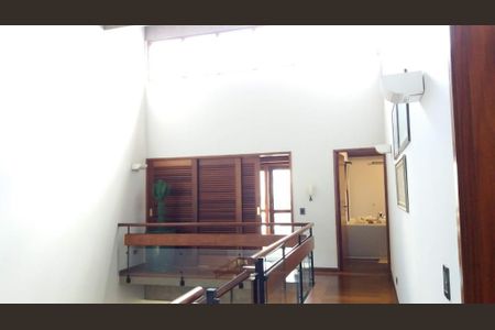 Casa à venda com 292m², 4 quartos e 4 vagas