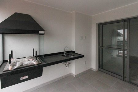 Apartamento à venda com 64m², 2 quartos e 1 vaga Apartamento à venda com 64m², 2 quartos e 1 vagaVaranda