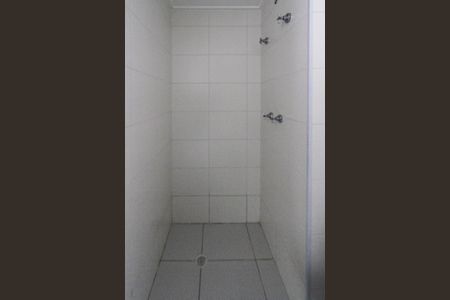 Apartamento à venda com 64m², 2 quartos e 1 vaga Apartamento à venda com 64m², 2 quartos e 1 vagaBanheiro Social