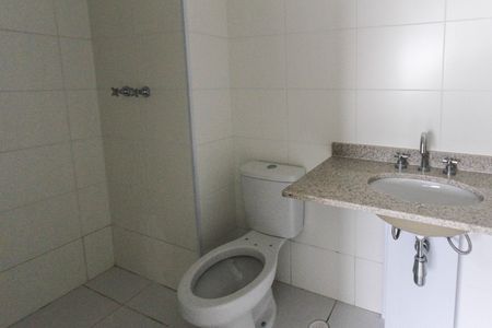 Apartamento à venda com 64m², 2 quartos e 1 vaga Apartamento à venda com 64m², 2 quartos e 1 vagaBanheiro da Suite
